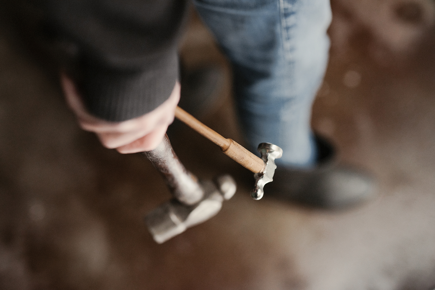 Hammer i arbeid — Håndlaget Norge