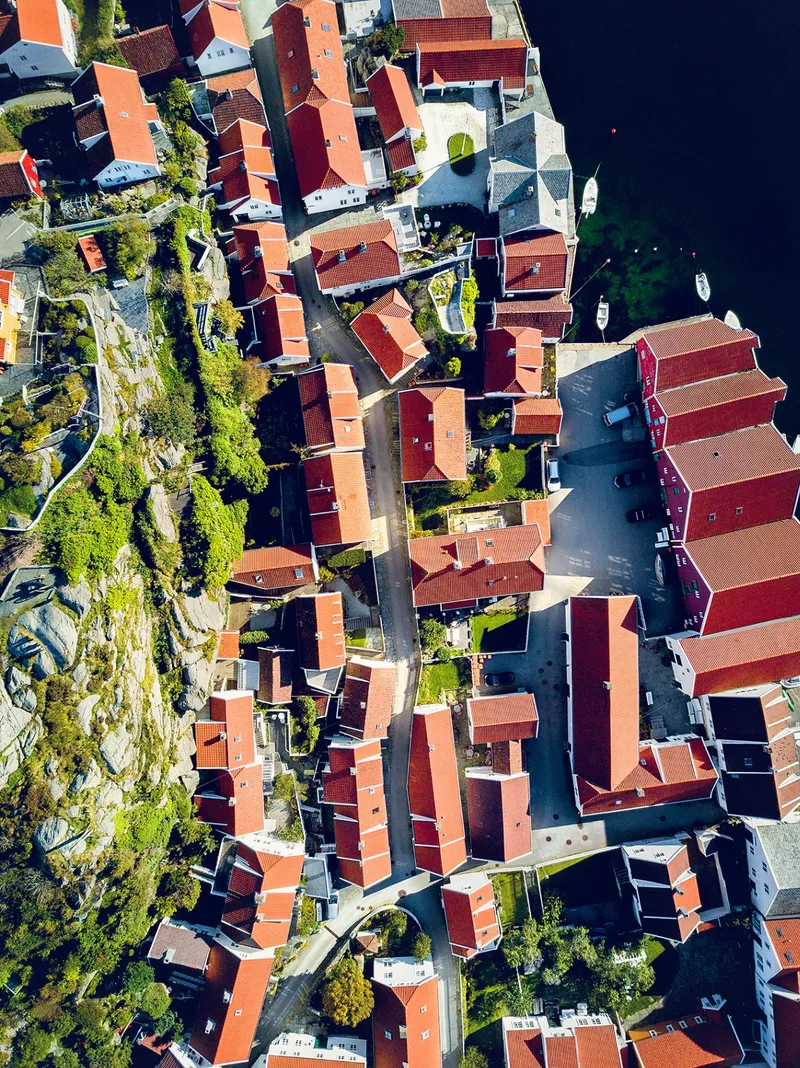 Skudeneshavn Karmøy — dronefoto av historisk havneby